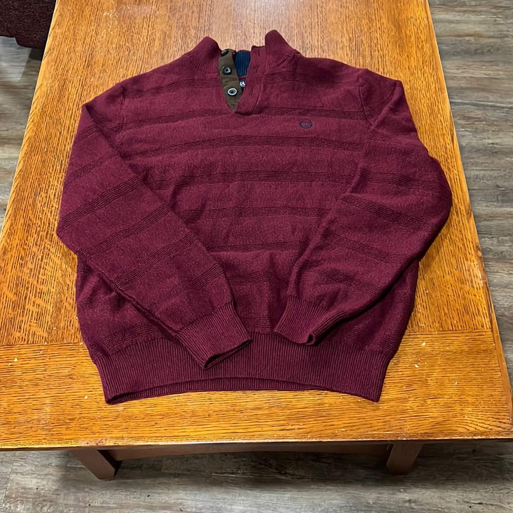 Chaps maroon 3 button long sleeve